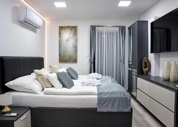 Beke 10 Apartmanhaz *