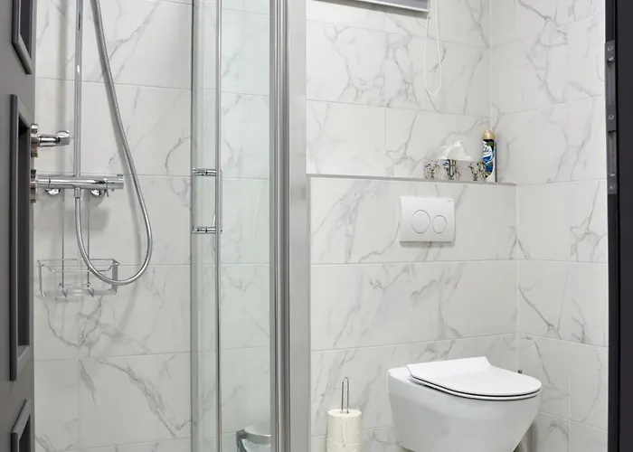 Beke 10 Apartmanhaz 公寓 *